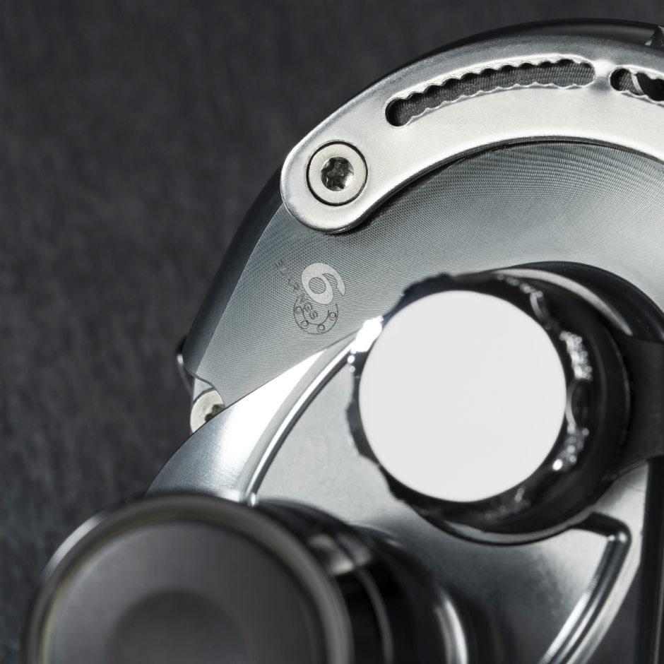 Alijos  2-speed Right-Hand 4.3:1 &1.3:1