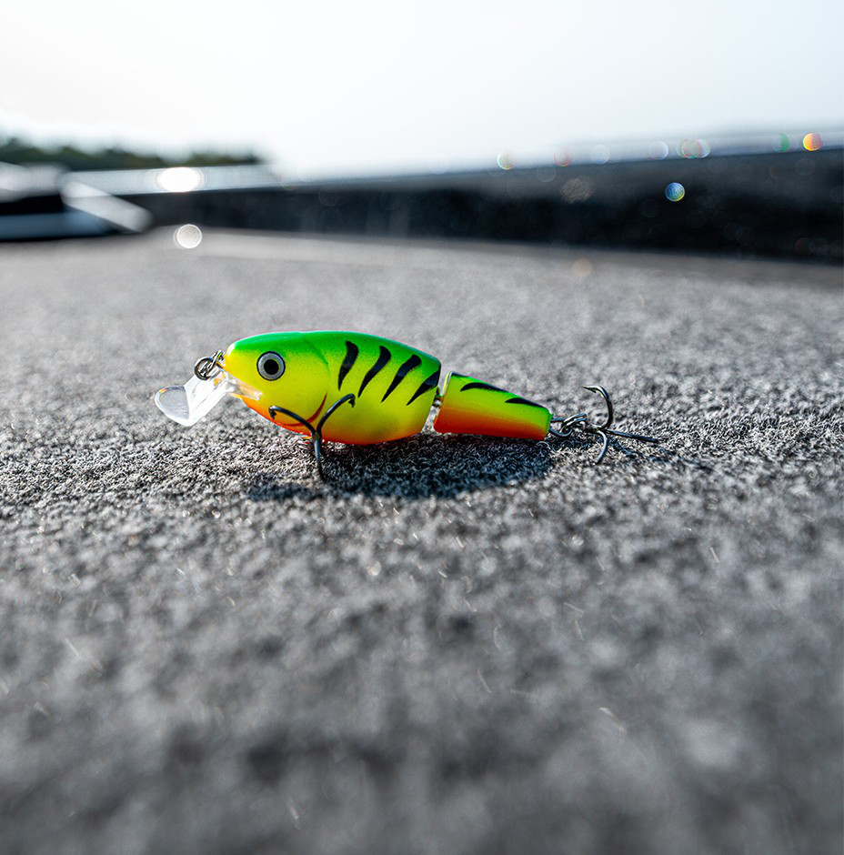 Jointed Shallow Shad Rap® | Rapala